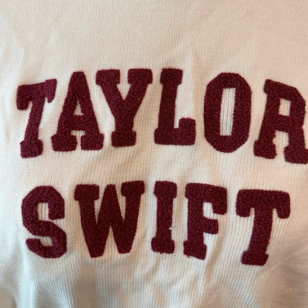 Taylor Swift Official Red Era Sweater - Picture 3 of 4